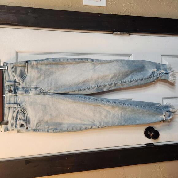 KanCan Denim - KanCan Women's Light Wash Skinny Jeans with Frayed Hem- 0/23